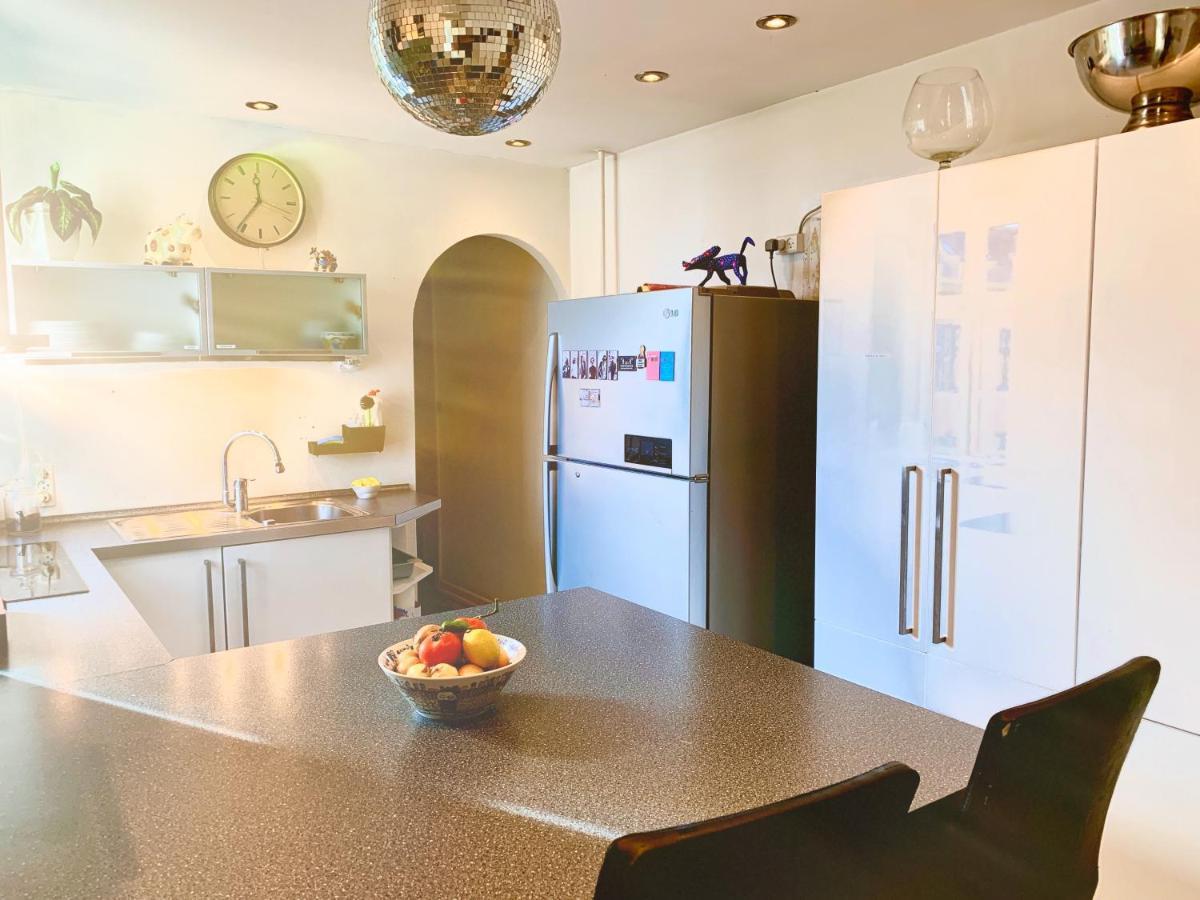 Four Individual Beautiful Spacious Rooms In Stylish Apartment 哥本哈根 外观 照片