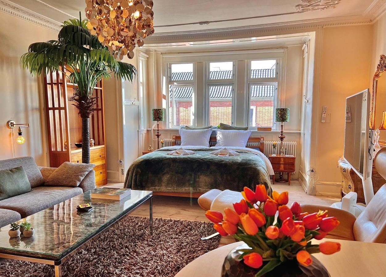 Four Individual Beautiful Spacious Rooms In Stylish Apartment 哥本哈根 外观 照片