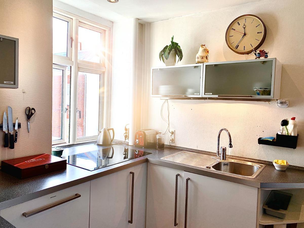 Four Individual Beautiful Spacious Rooms In Stylish Apartment 哥本哈根 外观 照片